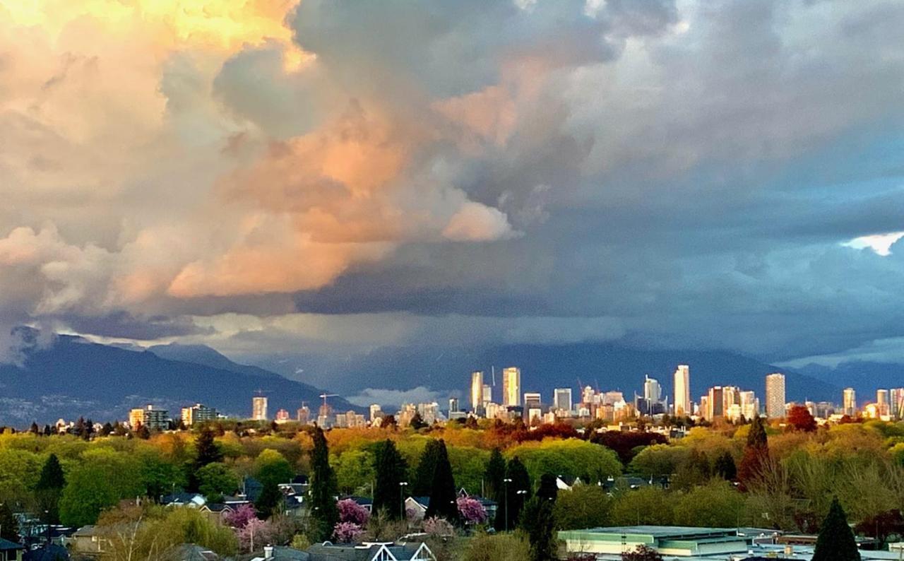 Suite Smart Vancouver Exteriér fotografie
